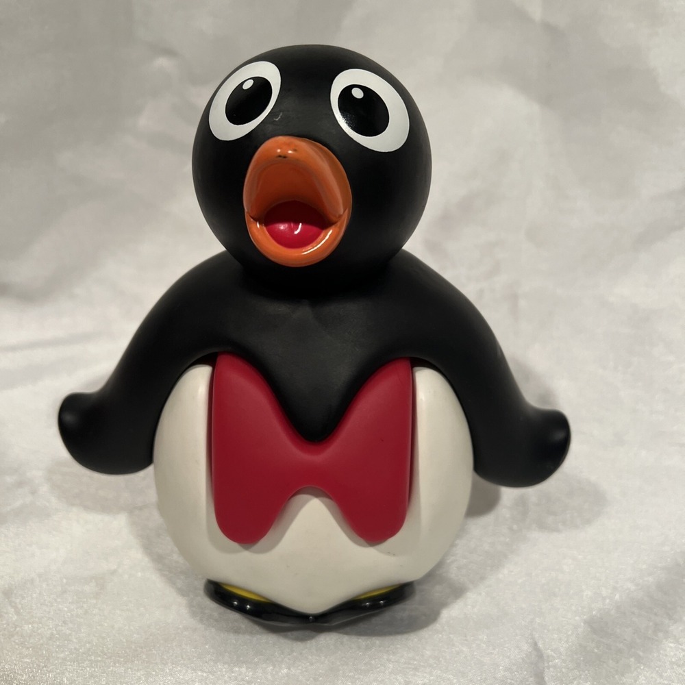 VINTAGE Today's Kids 1992 PENGUIN 8" Chime Ball Roly‎ Poly Baby Toy